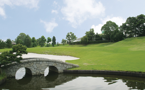 ゴルフプレー招待券（食事券付）平日プレー ゴルフ場利用券 102868 - 静岡県森町