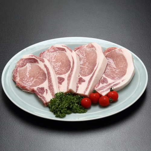 ブランド豚「庄内三元豚」 厚切りステーキ肉（200g×4枚） 1044192 - 山形県庄内町