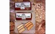 本土最南端スモーク工房のスモークチーズ2種セット(プレーン180g×1、チェダー180g×1)