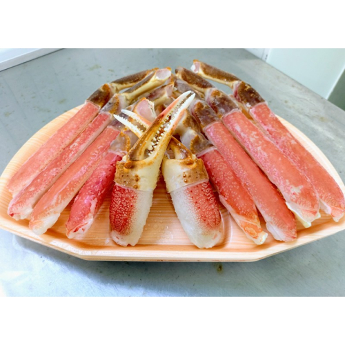 ボリューム満点！プロの目利きが選んだズワイガニ超特大サイズ５Ｌポーション／北畿水産
 1085811 - 京都府京丹後市