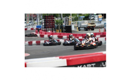 東京都あきる野市に誕生した「 U-KART CIRCUIT 」400mの常設サーキットでどなたでも安全にモータースポーツが楽しめます。使用するカートはフランスSodi社製。7〜14歳が乗車可能なジュニ
