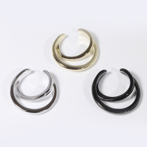 K10　三日月イヤーカフ 1194862 - 山梨県甲斐市