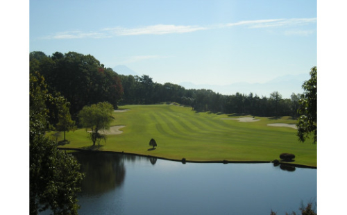 甲斐ヒルズカントリー倶楽部　平日ペアプレー招待券 121561 - 山梨県甲斐市
