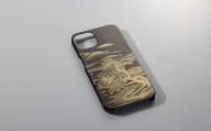 山中漆器　iPhone14　Pro　高盛り蒔絵カバー　山水