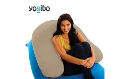 Yogibo Support(ヨギボー サポート)は、読書やテレビのお供にぴったりなビーズクッションです。Yogiboソファシリーズと組み合わせることで、格別なリラックスタイムを提供いたします。授乳ク