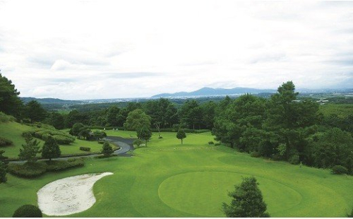 「熊本南カントリークラブ」ゴルフプレイ券（1,000点分×30枚）- ゴルフ ゴルフ場 ゴルフプレイ ゴルフプレー ゴルフ優待券 熊本県 甲佐町 124344 - 熊本県甲佐町