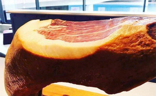 『名水豚』長期熟成プロシュート生ハム　AP07 126673 - 福岡県大木町