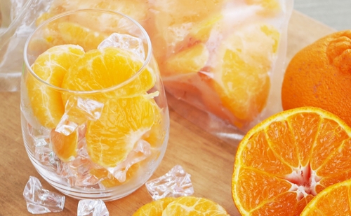 【南さつま市産】簡単便利! 冷凍キングオレンジ（不知火）1kg（500g×2） 127934 - 鹿児島県南さつま市