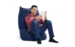 Yogibo Lite Premiumは、ベストセラーYogibo Maxをスリムに整えた細身のソファです。チェア・二人掛けソファなど様々な用途にお使いいただけます。全長約130cmと、少し小ぶりなL