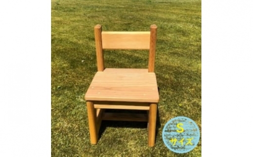 魚津スギ 子ども用いす（Sサイズ） こどもの椅子 キッズチェアー 木製 国産 日本製 職人 手づくり ナチュラル 1306312 - 富山県魚津市