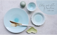 A25-238 有田焼 Blue and white porcelain 青白磁５点セット まるふく