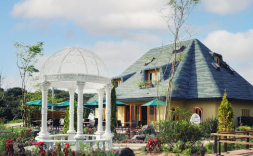 Auberge フレンチの森 宿泊利用券 1泊2食付き ペアチケット 淡路島 旅行券 観光 クーポン 1泊2食付き 宿泊券 1382092 - 兵庫県淡路市