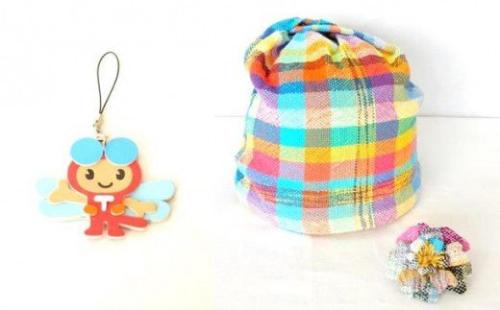 H-30 赤とんぼくんストラップ付　さをり織り製品（Dコース） 143164 - 兵庫県たつの市