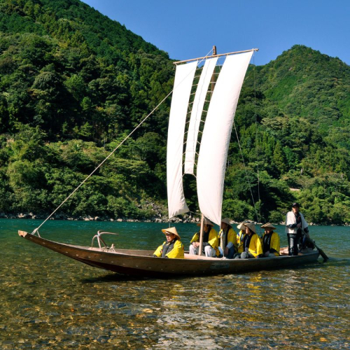 世界遺産 川の参詣道 熊野川 「三反帆」 川舟乗船 ツアー ペアチケット / 体験 体験型 体験チケット 観光 自然 川舟 乗船 歴史 チケット 予約 世界遺産 熊野古道 三重県 紀宝町 1431845 - 三重県紀宝町