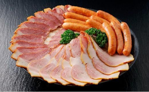 北川牧場のTEA豚（ハム・ベーコン・ウィンナー）セット◆ 1480123 - 静岡県静岡市