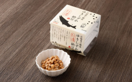 北海道十勝産のゆきしずか（小粒）の大豆を使用し、タレは北海道産の鮭節を使用した、北海道の美味しさを閉じ込めた逸品。風味豊かなタレと十勝自慢の大豆の美味しさをご堪能下さい。■製造地北海道河東郡音更町■産