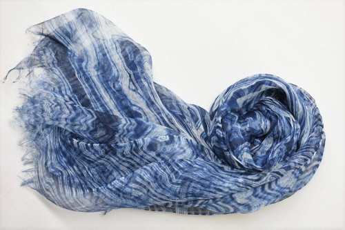 リネンストール藍染め 板締め絞り(極細麻糸ラミー)(男女兼用)天然素材ストール専門店muto FAA4028 148851 - 山梨県富士河口湖町