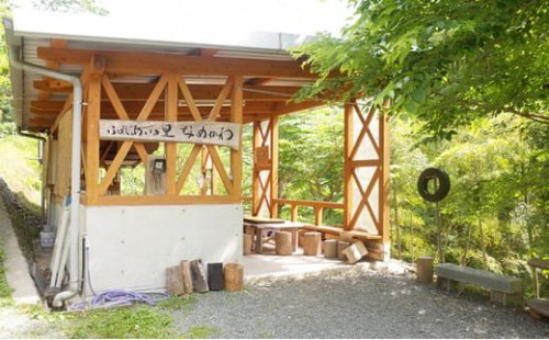 【貸切キャンプ場】ふれあいの里なめかわ「日帰り」利用券 1489392 - 高知県本山町