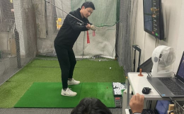 渋谷駅徒歩2分！プロのレッスン受け放題！当スクールは、ゴルフが上達するため、スコアを縮められるためのレッスンをお手頃な料金で受講出来るスクールです。評判の良いコーチと初心者必須のスイングカメラ全打席設
