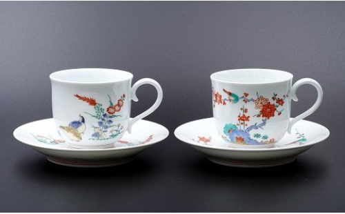 A350-16 柿右衛門窯作 珈琲碗（丸形）絵変わり（梅鳥文・秋草鶉文）2客組 163519 - 佐賀県有田町