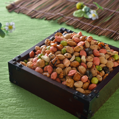 【令和8年1月7日より順次発送】豆の蔵元　満足感　業務用サイズ2.0kg　よりどりみどり　豆の蔵元 おかき 豆 豆菓子 せんべい 進物 お菓子 大容量 お徳用 豆菓子 大容量 送料無料 168386 - 大阪府河内長野市