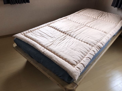 【アイボリー】ベッドパッド ダブル コットン100% 敷きパッド＜かめやオリジナル＞《布団 敷布団 綿 コットン 天然素材 手作り 寝心地抜群》