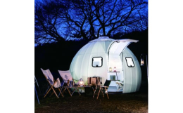 EZ DOME HOUSE(イージードームハウス)イージードームハウスは居住空間というだけでなく、ユーザーの利便性を最大限考慮した設計がされています。パネル材質は高密度ポリエチレンで、環境ホルモン(ビ