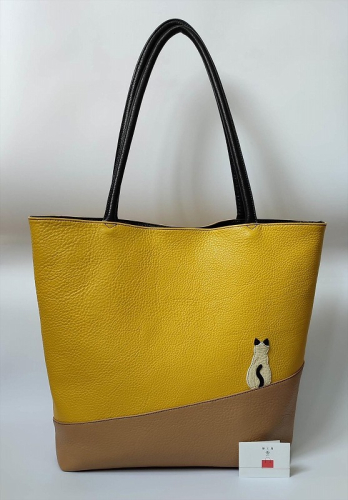 「鞄工房　香」レザーショルダーバッグ 猫 FAA3039 192860 - 山梨県富士河口湖町