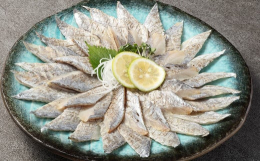 無添加で素材そのままに！炙ることで風味と甘みが引き立つ！熊本で獲れた太刀魚を新鮮な状態のままで炙り、特殊冷凍をしています。これにより解凍後も解凍前と変わらない食感となっています。生食用のため流水解凍す