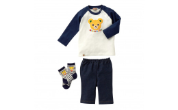 おっきい顔がとてもキュート、ミキハウスのＴシャツ・パンツ・ソックス（11-13？）の３点セットです。ペロっと舌をだしているラブリーなプッチーの長袖Ｔシャツは肩あき、ラグラン袖で優しいシルエットです。実