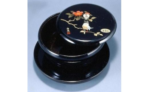 丸盆付菓子器 7.0寸 さえずり(盛絵・内梨子地塗)【YG89】 2089851 - 和歌山県上富田町