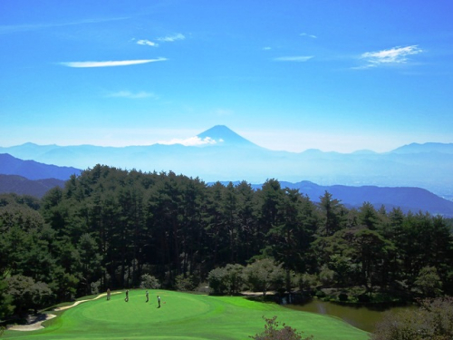 敷島カントリー倶楽部　平日ペアゴルフプレー券 [山梨 ゴルフ ゴルフ場利用券 富士山] 2107906 - 山梨県甲斐市