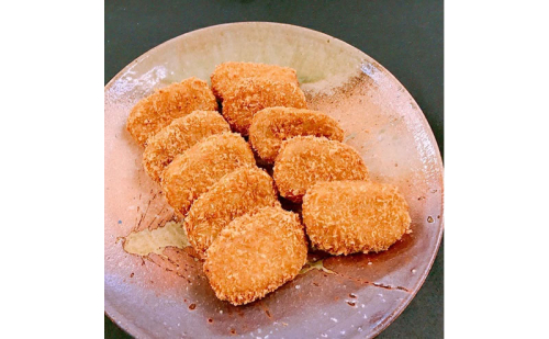 伊賀牛入り　昔ながらの味　丸福のコロッケ＆みんちボール　地元の味　ジューシーなミンチ　三重県　名張市　伊賀忍者 2110525 - 三重県名張市