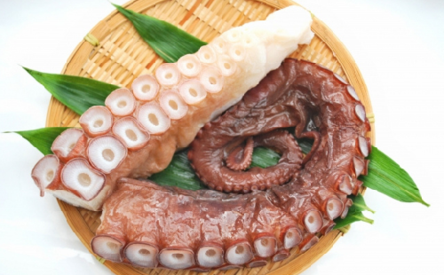 【無添加・訳あり】活締め網走産冷凍ボイルタコ脚（ミズダコ）1～1.2kg ABAE015
 2114314 - 北海道網走市