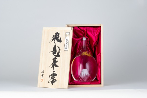 0087-97-01 富士の酒 「飛竜乗雲」 -純米大吟醸- 900ml 2116380 - 静岡県富士宮市