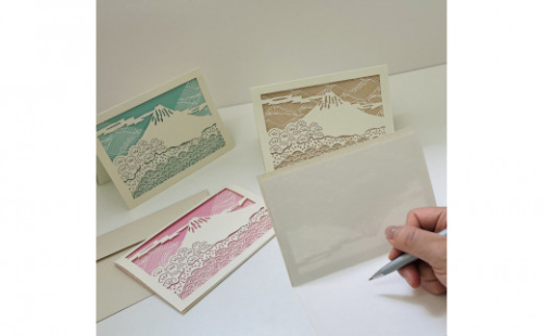 富士山と三保松原を贈る　切り絵レター4色セット（4点入り）□ 2136577 - 静岡県静岡市
