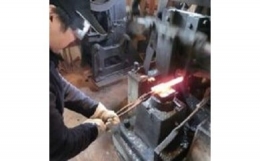 【ふるさと納税】Z-19 鍛冶屋体験 小刀製作コース