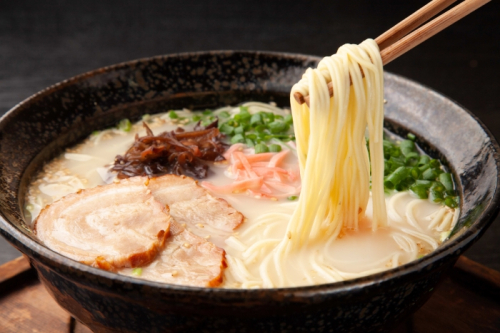 AA217.博多長浜ラーメン2食入り×10袋【豚骨ラーメン】 2163536 - 福岡県新宮町