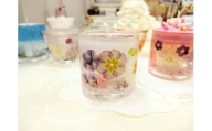 新宿フラワークラフト体験工房 可愛い押し花でお花見キャンドル作り フラワークラフト 体験 押し花 お花見 キャンドル アロマ 押し花キャンドル お花 あじさい グラス デザイン 可愛い 癒やし 思い出 プレゼント 贈り物 お友達 家族 親戚 東京 新宿 0146-003-S07
