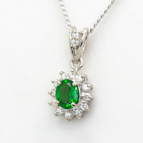 グリーンガーネット ペンダント 0.3ct K10WG/K10YG (13403) ネックレス ペンダント グリーンガーネット ホワイトゴールド イエローゴールド ダイヤモンド ジュエリー アクセサリー 山梨県 甲斐市 BR-87 2199777 - 山梨県甲斐市