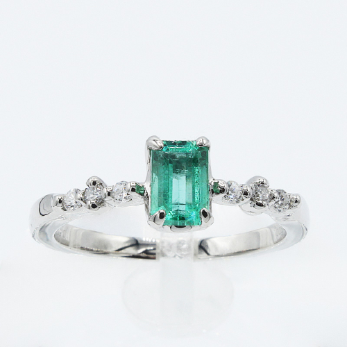 エメラルド リング 0.5ct Pt900　(14456) 指輪 リング プラチナ エメラルド プラチナ ダイヤモンド ジュエリー アクセサリー 山梨県 甲斐市 BR-93 2200561 - 山梨県甲斐市