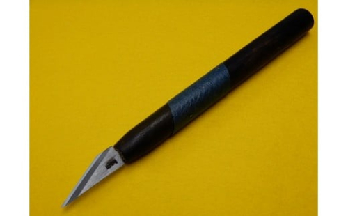 A-228 鍛造ミニ小刀刃物　黒樫柄付