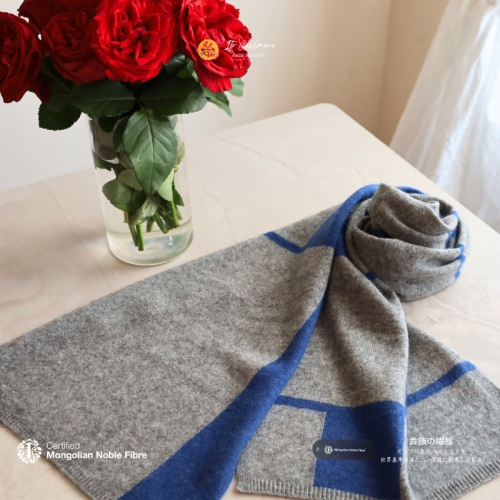 『Noble Fibre』100％カシミヤ・マフラー デニムインターシャ 【高級 カシミア おしゃれ ファッション 防寒 かしみあ】 G3322 2286426 - 大阪府泉佐野市