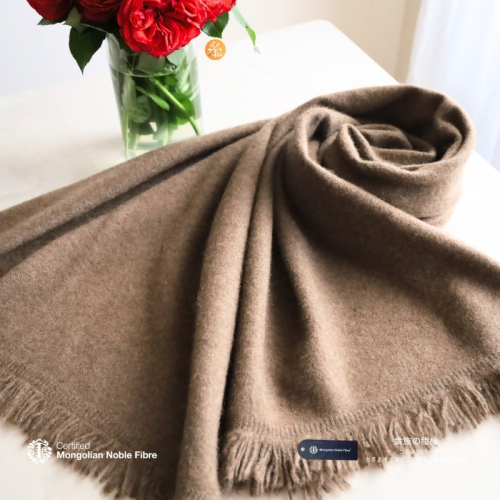 『Noble Fibre』100％ヤク・大判ストール ベージュ【高級 おしゃれ ファッション カシミア より暖かい 防寒】 G3339 2286441 - 大阪府泉佐野市