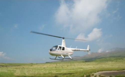 I-117  ヘリコプター(ロビンソンR44使用)37分コース　乗客定員1名?3名 23133 - 佐賀県上峰町