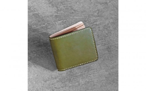 栃木レザー使用｜やわらか本革二つ折り財布｜Half wallet 02C｜オリーブ｜minca（全7色） 2361736 - 栃木県栃木市