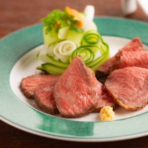 12月21日一斉発送 「近江牛」ローストビーフ130g×2 /// 和牛 黒毛和牛 お肉 柔らかい ジューシー ローストビーフ国産 人気 ワイン 厳選 ヘルシー 冷凍 ギフト 贈答 簡単調理 奈良県 広陵町 2410863 - 奈良県広陵町