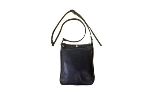 【八幡レザー】サコッシュ（クロ）【DP10W】 2413071 - 滋賀県近江八幡市