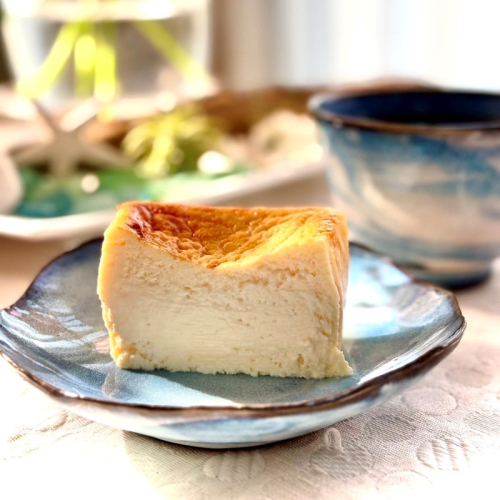 料理長監修チーズケーキ／極上とろ生チーズケーキ （プレーン）470g ＜無添加チーズケーキ／レアチーズケーキ／濃厚チーズケーキ／3種チーズブレンドチーズケーキ＞ 2432213 - 京都府京丹後市