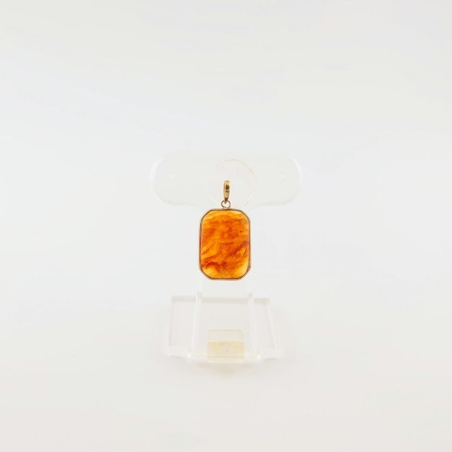 Amberlogue ペンダント 四角（金属素材：K10　琥珀：15mm×11mm　サイズ：全長21mm） 2434587 - 岩手県久慈市